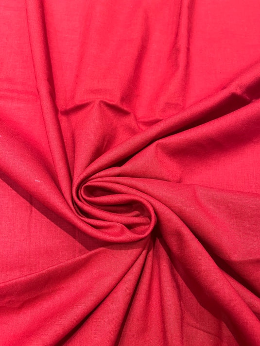 Cotton suit with work on the neck