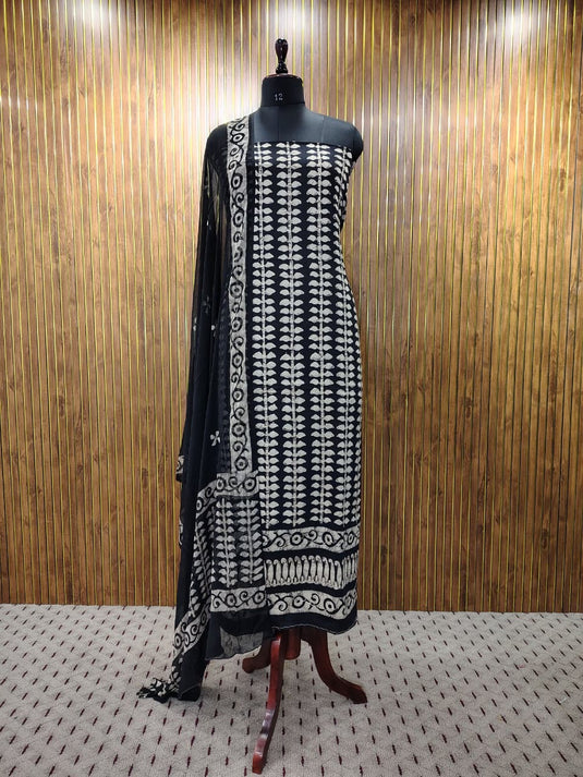 Timeless Elegance in Soft Cotton – The Classic Batiq Collection