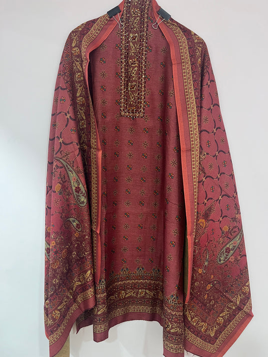 Spun suit set with warm duputta