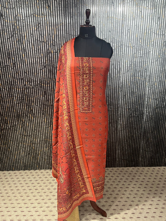 Spun suit set with warm duputta