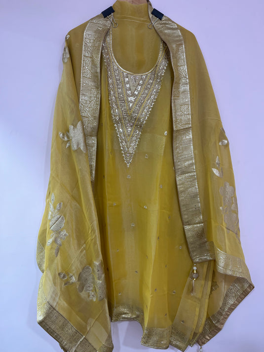 Tissue shimmer shirt with four sided border duputta