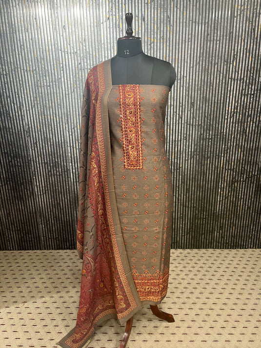 Spun suit set with warm duputta
