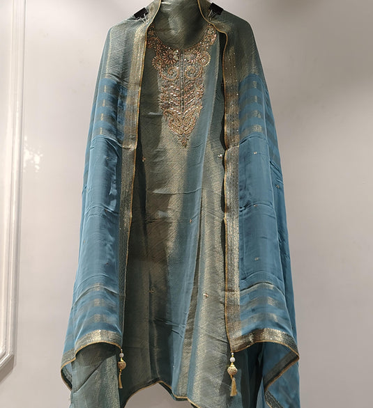 Tissue Shimmer Royal Suit