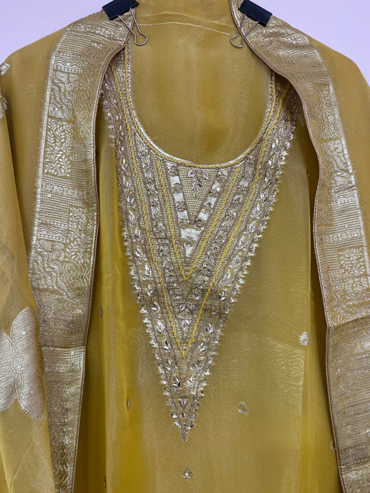 Tissue shimmer shirt with four sided border duputta