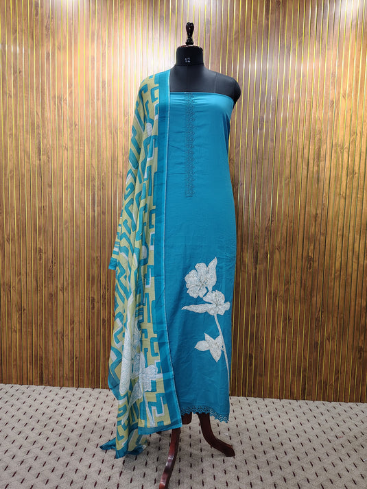 Floral Grace in Cotton – A Muslin Dupatta Ensemble