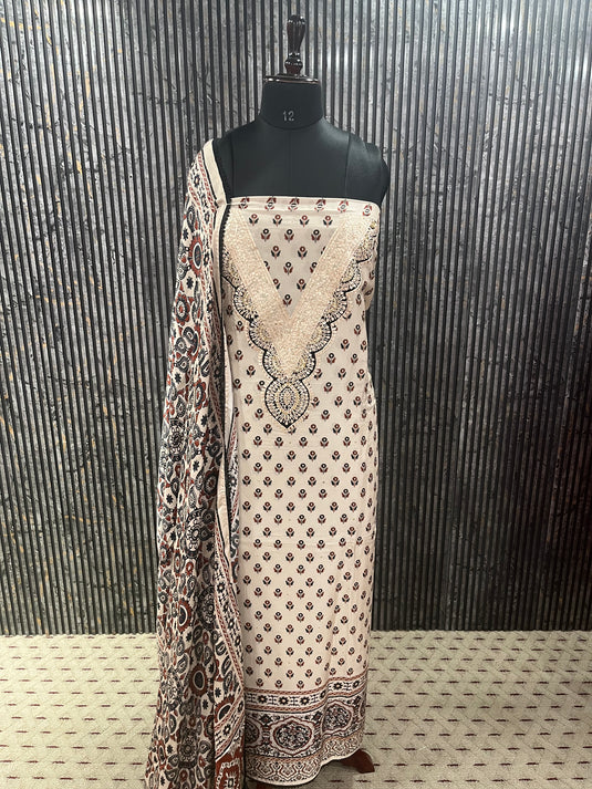 Soft Muslin Elegance | Black-White & Majenta